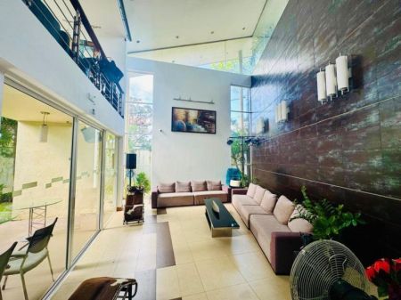 Living Room - (PH824) Furnished Four Storey House for Sale in Boralasgamuwa