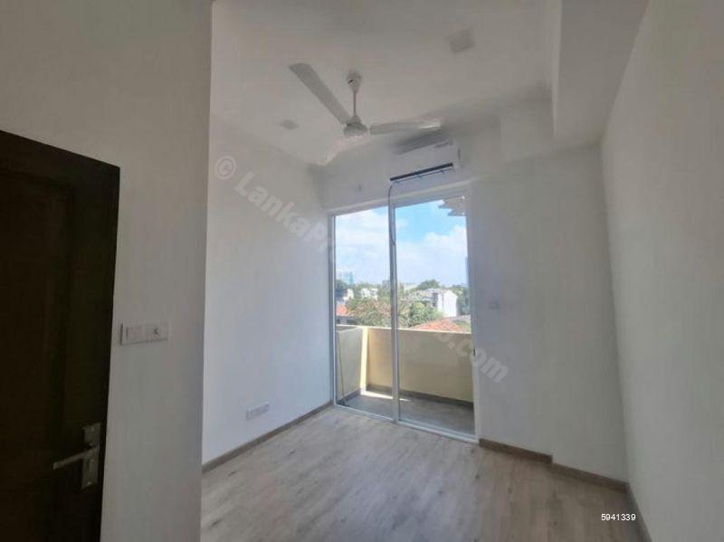 Apartment for sale in Colombo 5