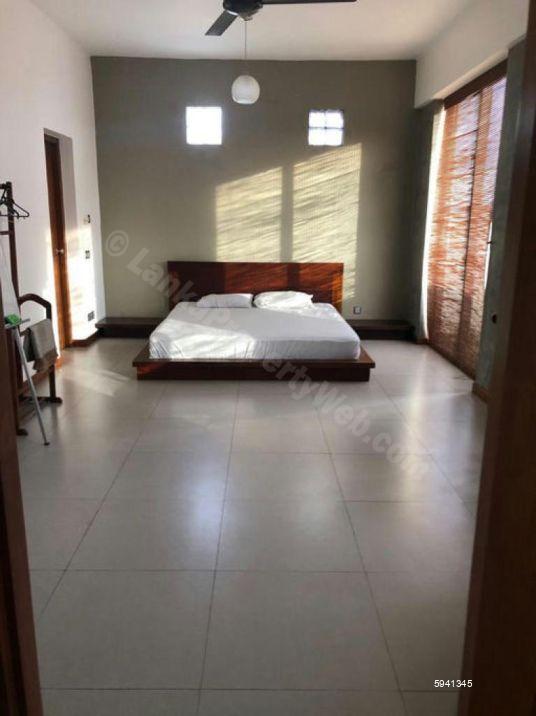 Apartment for sale in Colombo 5