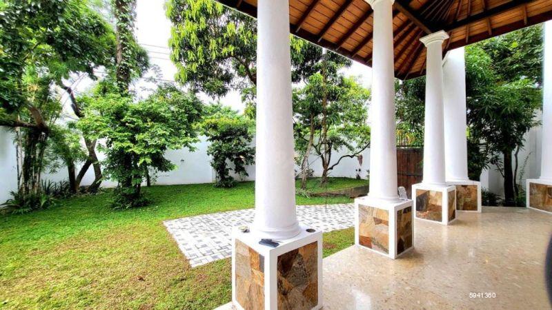 House for sale in Nugegoda