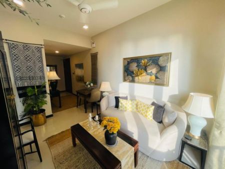 Living Room - SALE | Furnished 2 Bed Apartment | TRIZEN Colombo 2