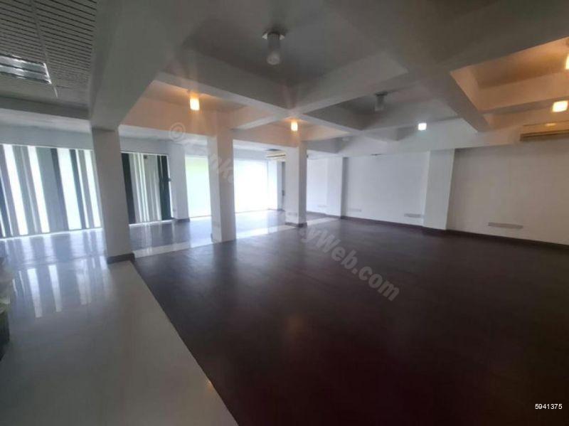 Commercial for rent in Colombo 7