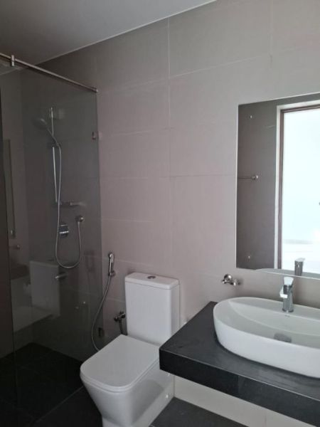 Bathroom - 2 Bedroom Apartment for Sale in Colombo 4, S1976