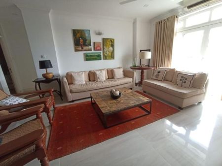 Living Room - Victoria Park Mansion Furnished Apartment for Rent - A14096
