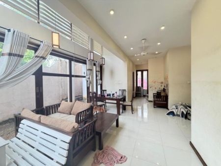 Living Room - House for sale in Nugegoda 