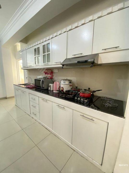 Kitchen - Apartment for rent in Colombo 5