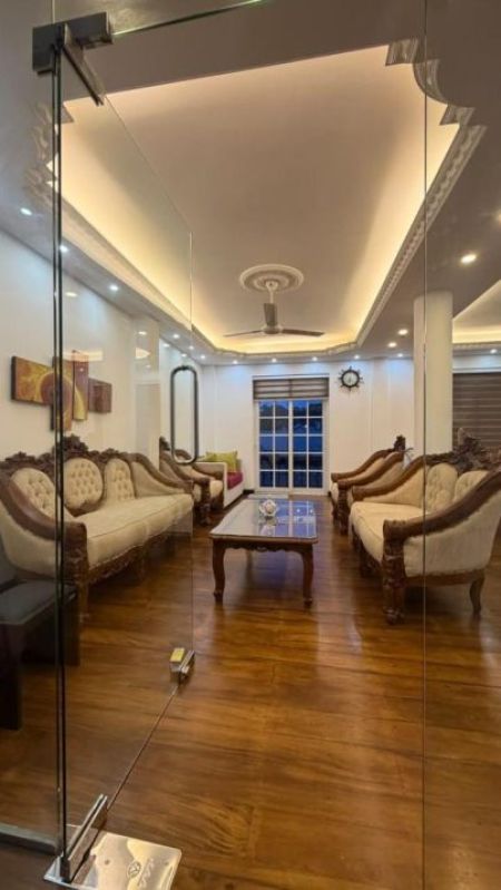 Living Room - ￭ Thalawathugoda ￭ 05BR House For Rent ￭ (NK11670)