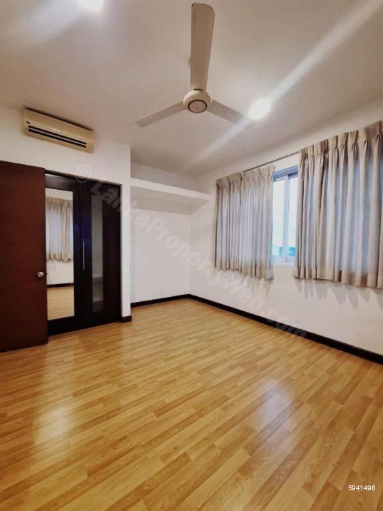 Apartment for rent in Rajagiriya