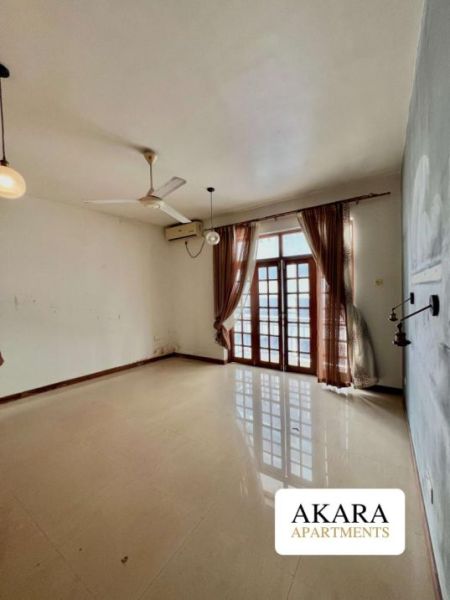 Living Room - 2,500 Sq.ft Unfurnished Apartment for Rent - A54260
