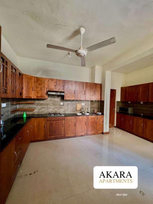 Kitchen - Apartment for rent in Rajagiriya
