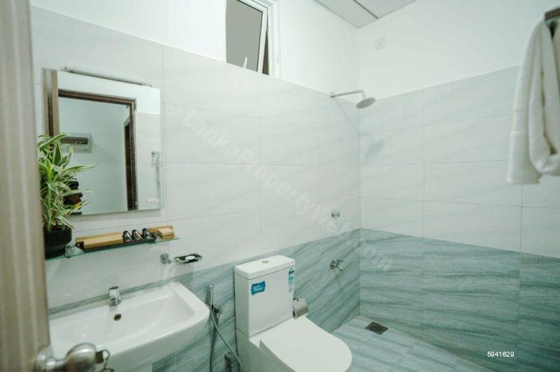 Bathroom - Apartment for rent in Dehiwala