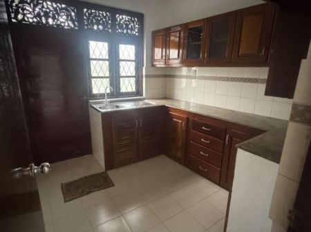 Kitchen - Spacious 4 Bedroom House for Rent at Narahenpita, Colombo 05 | LKR 325,000 Monthly (Negotiable) (EM061AT)