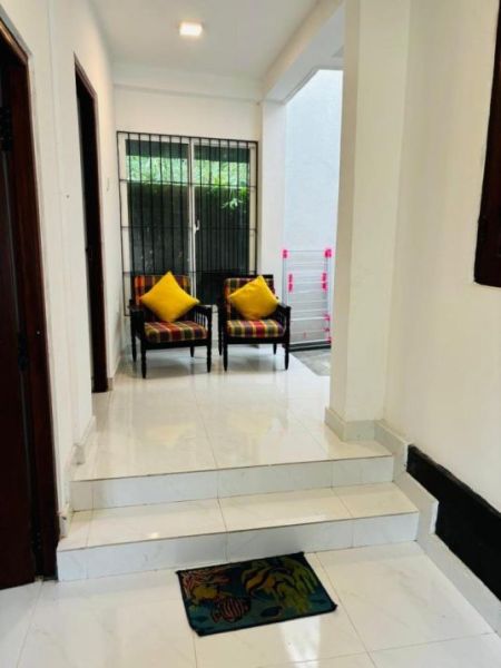 Living Room - (RR656) Fully Furnished House for Rent in Bandaragama