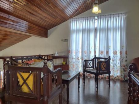 Living Room - (PH935) Two Storey House for Sale in Nugegoda