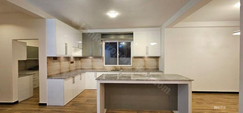 House for sale in Piliyandala