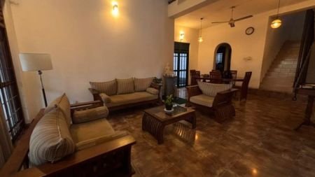 Living Room - (AH237) Spacious Two Storey House for Sale in Homagama