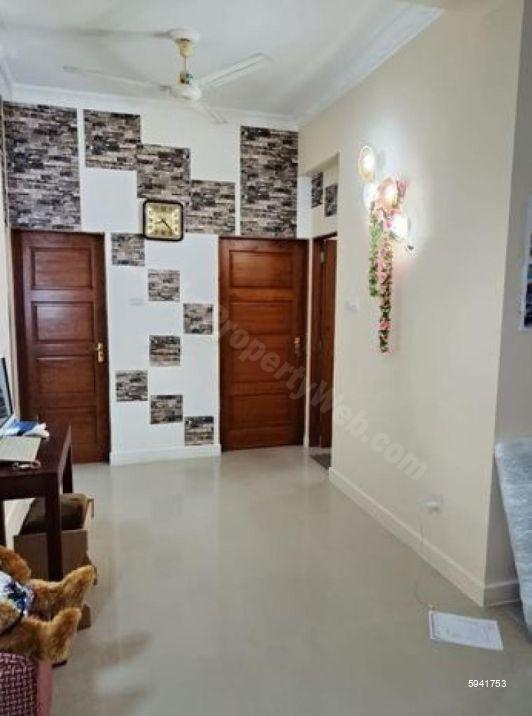 Apartment for sale in Colombo 5
