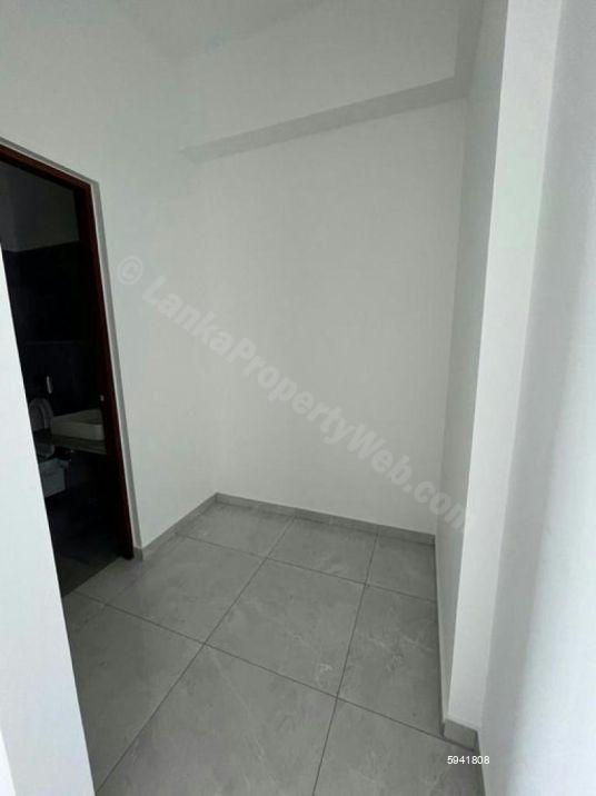 Apartment for rent in Rajagiriya