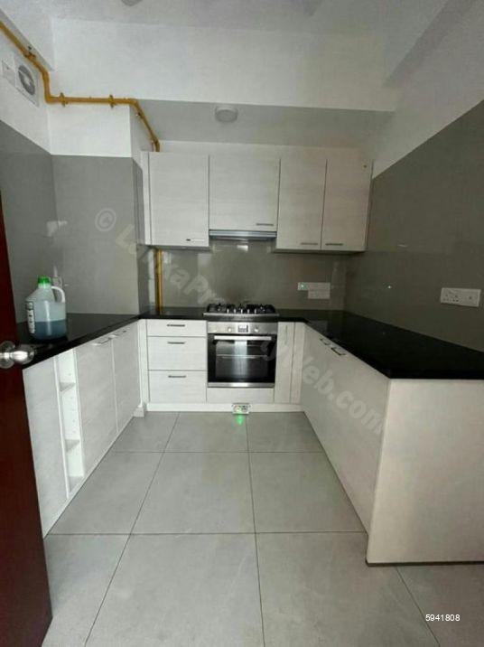 Kitchen - Apartment for rent in Rajagiriya