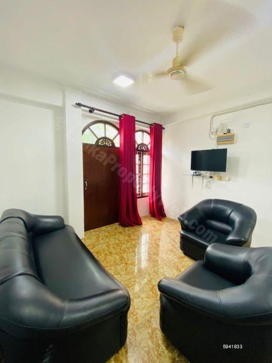 Living Room - Apartment for rent in Colombo 6