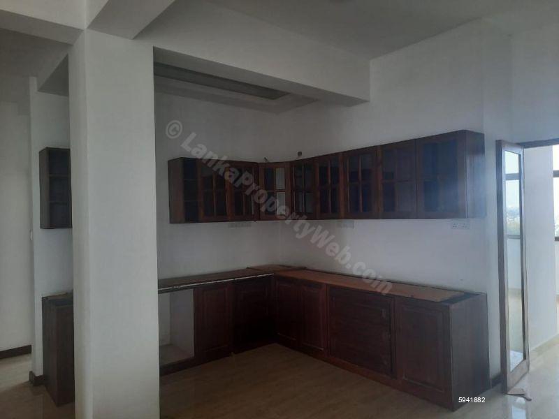 Apartment for sale in Battaramulla