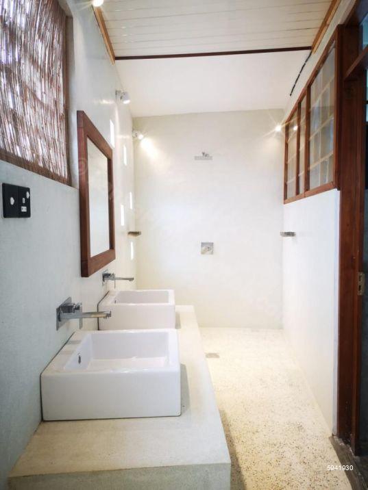 Villa for sale in Kathaluwa