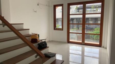 Living Room - 🏡 Spacious 4 Bedroom House for Rent  Colombo 05 - PDH286