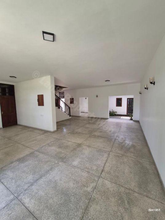 House for sale in Delkanda