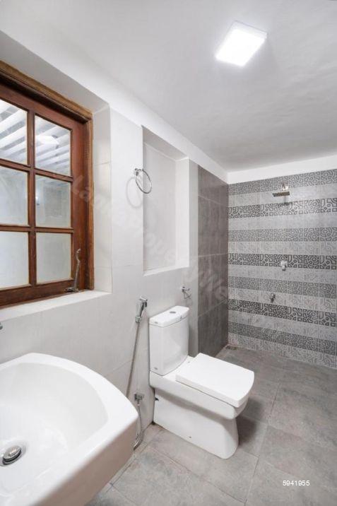 Bathroom - House for sale in Delkanda