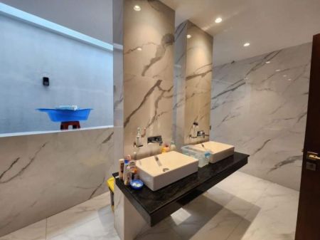 Bathroom -  Brand-new 🛏️  04 Bed Roomed With 🏊‍♂️infinity Pool  Architect-designed Residence For For Rent 📍  Koswatte Thalangama