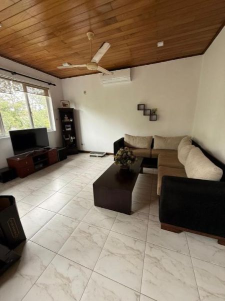 Living Room - 4 Bedroom House for Rent – Eden Gardens | LKR 300,000/Monthly (EM044RH)