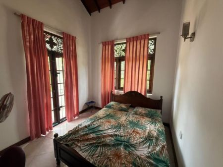 Bedroom - 🏡LUXURY🛏️ 04-BEDROOM HOUSE FOR RENT 📍 MAKOLA🏊‍♂️ Large Private Swimming Pool🐶 Built-in Dog Cages & Dedi Pet Area✨