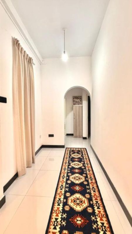 Living Room - (RR662) Modern Two Storey House for Rent in Moratuwa