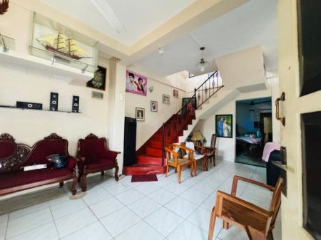 Living Room - (RH417) Spacious Two Storey House for Sale in Ratmalana