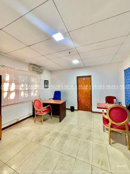 Living Room - House for rent in Colombo 5