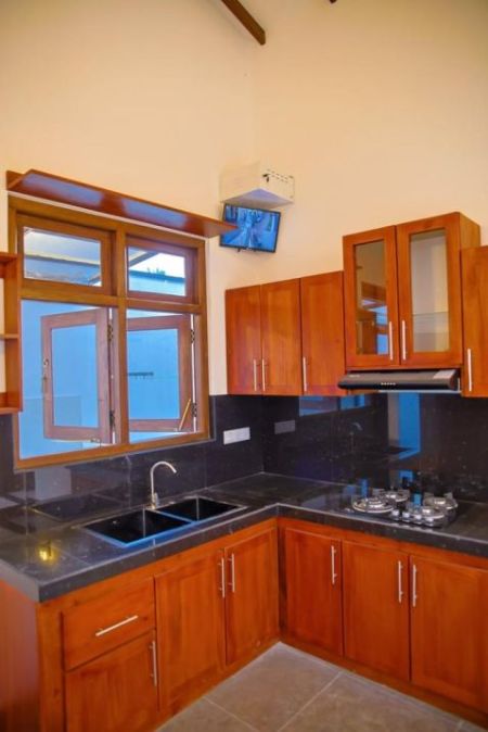 Kitchen - House for sale in Athurugiriya 