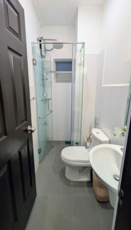 Bathroom - Well Furnished 3BR Resort Apartment for Rent at Santorini, Negombo | LKR 260,000 Per Month (AP4896)