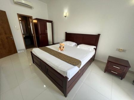 Bedroom - Short term Elysian Residencies Apartment for rent in Mount Lavinia 