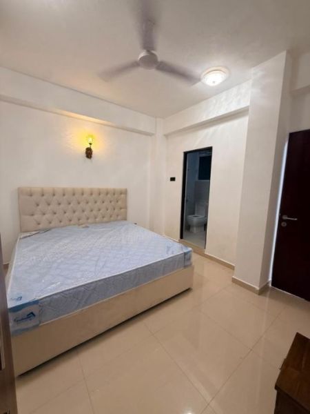 Bedroom - Alaxandria Homes/Brand new/Fully Furnished unit/04beds for rent in Colombo 06