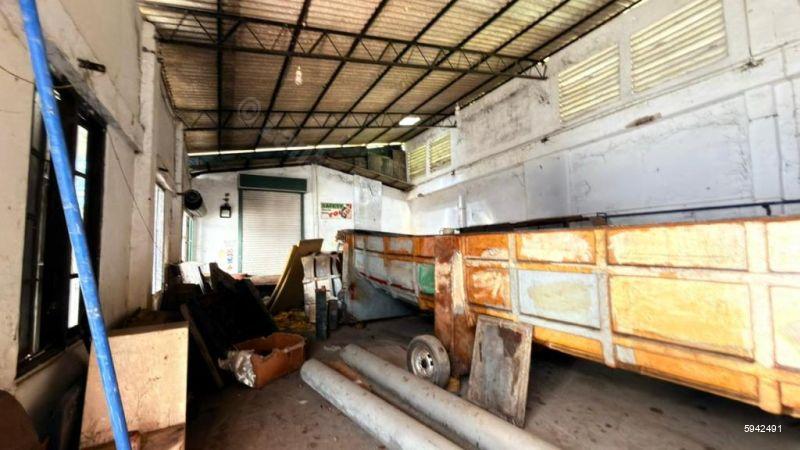 Commercial for sale in Wattala