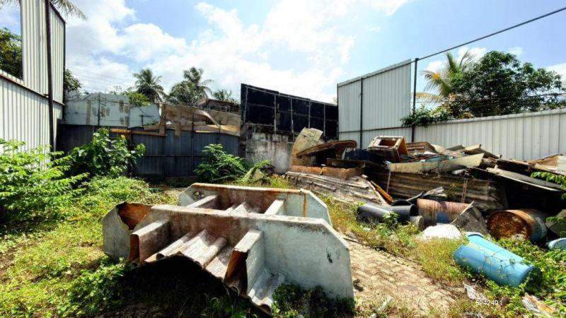Commercial for sale in Wattala