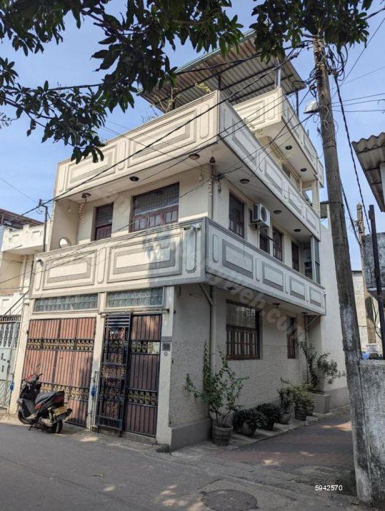 House for rent in Colombo 13