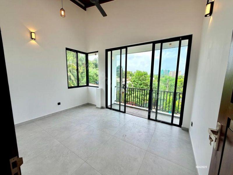 House for sale in Battaramulla
