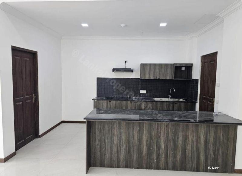 Kitchen - Apartment for rent in Colombo 5