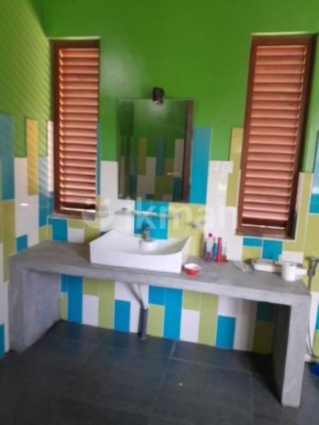 Pool - House Rent In Borelasgamuwa ( File No 5602b)