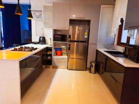 Kitchen - House for Rent in Colombo 07
