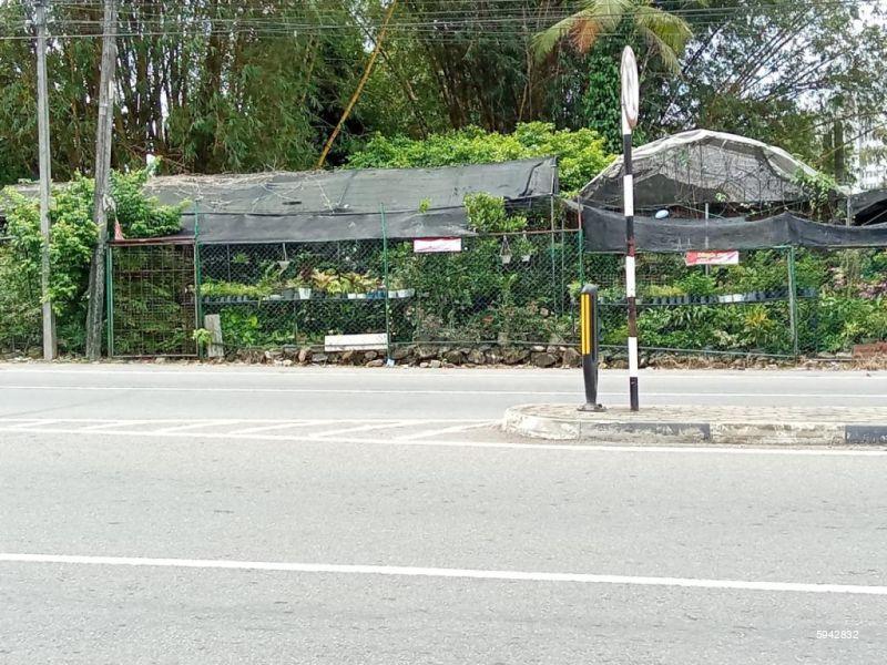 Bare Land for sale in Kahathuduwa