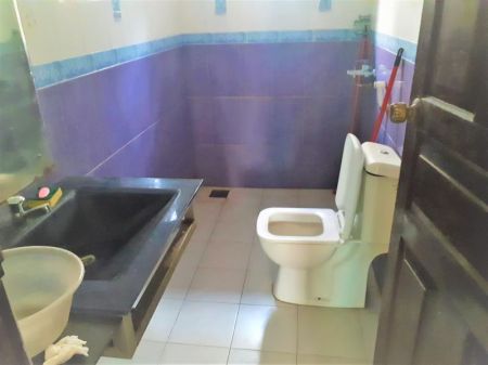 Bathroom - 3 Bedrooms House for sale at Nugegoda (Udahamulla)