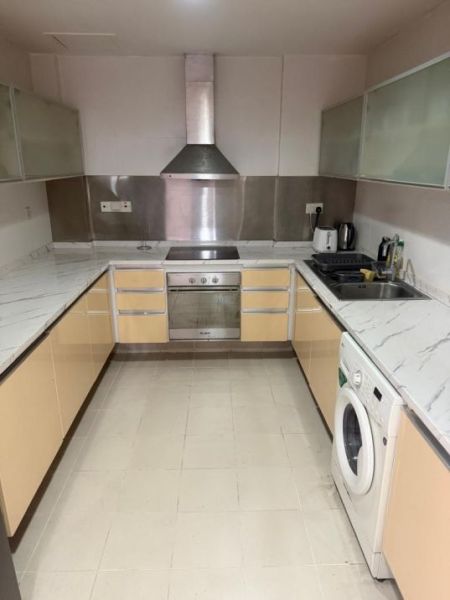Kitchen - Apartment For Rent in Colombo 03 - Monarch Apartments