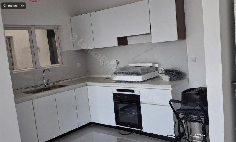 Apartment for sale in Mount Lavinia